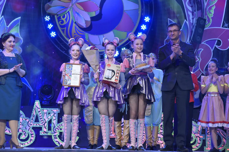 Zel2018_373